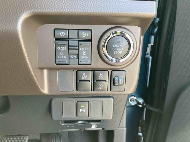 トールＧ衝突被害軽減ブレーキ　車線逸脱機能　横滑り防止装置　両側電動スライドドア　バックカメラ　ＬＥＤヘッドライト　オ−トライト　コ−ナ−センサー　プッシュスタート　キーフリーシステム　ステアリングリモコン（千葉県）の中古車