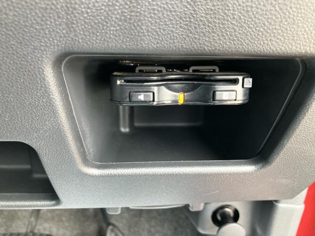 タントＸナビ／ＢＴ／ＴＶ／ＣＤ／ＤＶＤ／バックカメラ／ステアリングスイッチ　ＥＴＣ　黒内装　左側パワスラ　プッシュボタンスターター　オートエアコン　電動格納ドアミラー　アイドリングストップ　横滑り防止装置（千葉県）の中古車