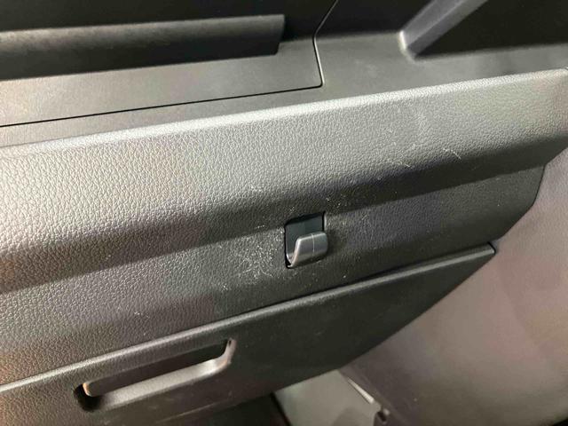 ハイゼットトラックエクストラ　４ＷＤＣＤラジオチューナー　ＡＵＸ接続　フォグランプ　大型荷台作業灯　キー照明　テールゲートチェーン　ゲートプロテクター　ガードフレームプロテクター　パワーウインドウ　助手席シートバックポケット（千葉県）の中古車