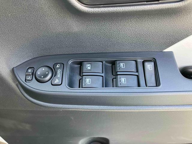 タントＸ衝突被害軽減ブレーキ　左側電動スライドドア　バックカメラ　ＬＥＤヘッドランプ　オートライト＆オートハイビーム　電動駐車ブレーキ　シートヒーター　コーナーセンサー　ステアリングリモコン　キーフリー（千葉県）の中古車