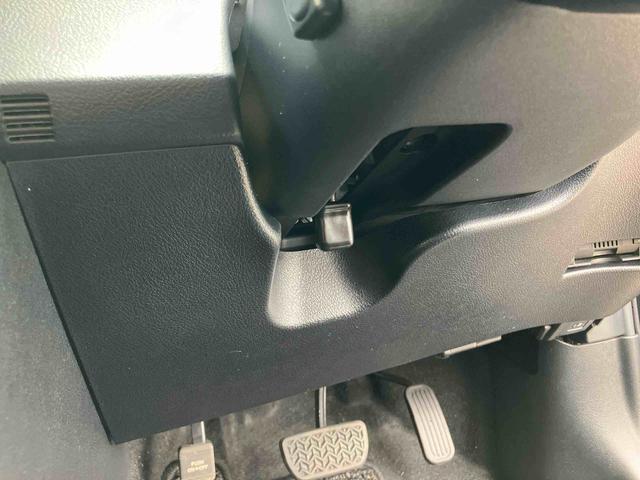 シエンタハイブリッドＧ　クエロパノラマカメラ連動９インチフルセグナビ　ブルートゥース対応　後席モニター　ビルトイン２．０ＥＴＣ　前席シートヒーター　ステアリングヒーター　オートライト　オートハイビーム　モデリスタエアロパーツ（千葉県）の中古車