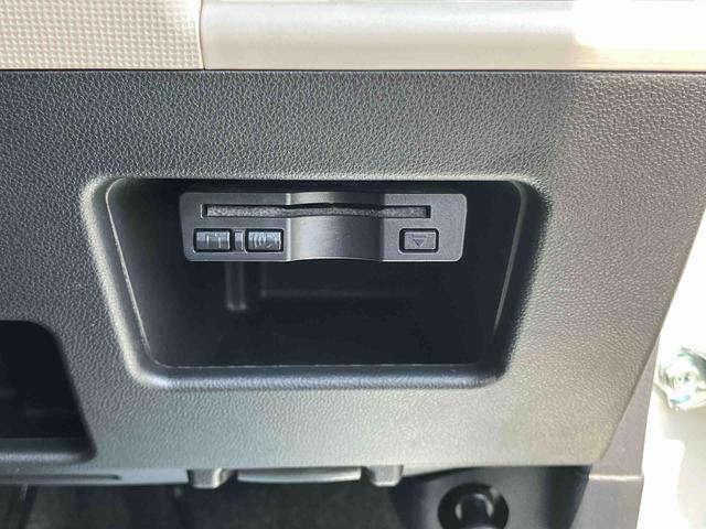 ムーヴキャンバスＧメイクアップ　ＳＡIIIバックカメラ連動フルセグナビ　ＵＳＢ接続　ブルートゥース対応　フロントドライブレコーダー　ＥＴＣ　置きラクボックス　オートライト　オートハイビーム　助手席シートアンダートレイ　プッシュエンジンスタート（千葉県）の中古車