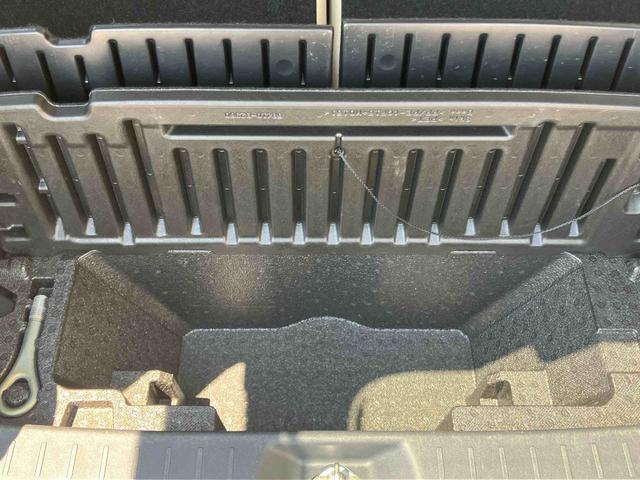 ムーヴキャンバスＧメイクアップ　ＳＡIIIバックカメラ連動フルセグナビ　ＵＳＢ接続　ブルートゥース対応　フロントドライブレコーダー　ＥＴＣ　置きラクボックス　オートライト　オートハイビーム　助手席シートアンダートレイ　プッシュエンジンスタート（千葉県）の中古車