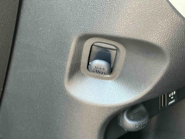 ムーヴキャンバスＧメイクアップ　ＳＡIIIバックカメラ連動フルセグナビ　ＵＳＢ接続　ブルートゥース対応　フロントドライブレコーダー　ＥＴＣ　置きラクボックス　オートライト　オートハイビーム　助手席シートアンダートレイ　プッシュエンジンスタート（千葉県）の中古車