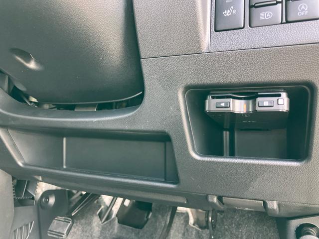 タントカスタムＲＳ　トップエディションＶＳ　ＳＡIIIターボ　８型ナビ・ＴＶ・ＤＶＤ・ＢＴ・ＵＳＢ　全周囲カメラ　ＥＴＣ　ドラレコ　スマートアシスト　両側Ｐスライド　ＬＥＤヘッドライト　オートライト＆オートハイビーム　トップシェイドガラス　シートヒーター（千葉県）の中古車