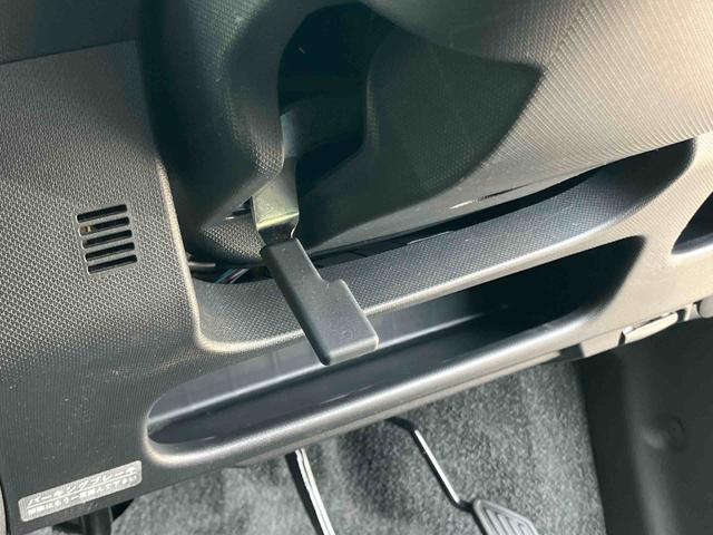 ムーヴカスタム　Ｘバックカメラ連動フルセグナビ　ブルートゥース対応　オートライト　プッシュエンジンスタート　助手席シートアンダートレイ　アイドリングストップ機構　チルトステアリング　運転席シートリフター（千葉県）の中古車