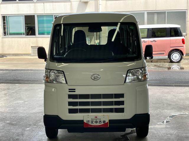 ハイゼットカーゴデラックス　４ＷＤ電子制御４ＷＤ　リヤヒーター　オートライト　プライバシーガラス　フロントパワーウィンドウ　オーバーヘッドシェルフ　キーレスエントリー　コーナーセンサー　衝突被害軽減ブレーキ（千葉県）の中古車