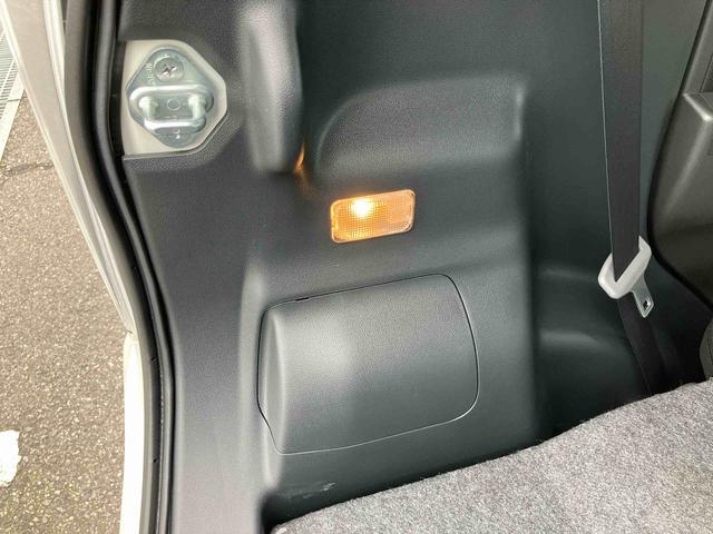 ムーヴカスタム　Ｘ　ＶＳスマートセレクションＳＡ衝突被害軽減ブレーキ　横滑り防止装置　空転防止装置　オートライト　ＬＥＤヘッドライト　トップシェイドガラス　アイドリングストップ　ＣＤチューナー　前席大型アームレスト付ベンチシート　アルミホイール（千葉県）の中古車