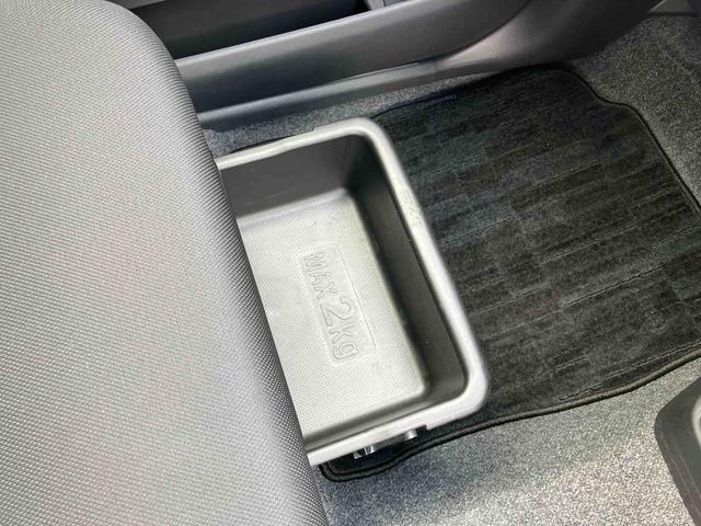 ムーヴカスタム　Ｘ　ＶＳスマートセレクションＳＡ衝突被害軽減ブレーキ　横滑り防止装置　空転防止装置　オートライト　ＬＥＤヘッドライト　トップシェイドガラス　アイドリングストップ　ＣＤチューナー　前席大型アームレスト付ベンチシート　アルミホイール（千葉県）の中古車