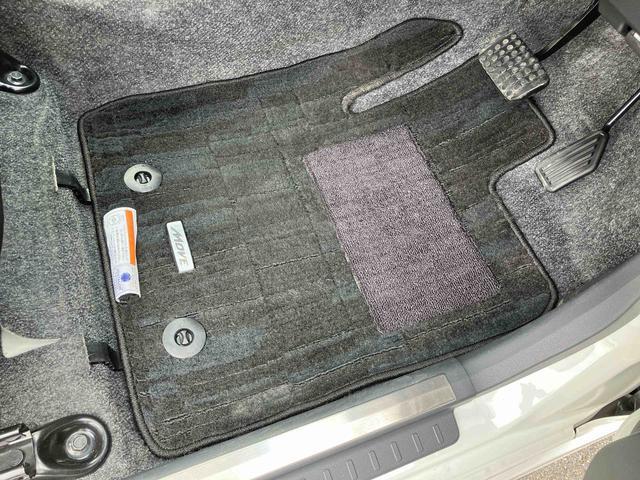ムーヴカスタム　Ｘ　ＶＳスマートセレクションＳＡ衝突被害軽減ブレーキ　横滑り防止装置　空転防止装置　オートライト　ＬＥＤヘッドライト　トップシェイドガラス　アイドリングストップ　ＣＤチューナー　前席大型アームレスト付ベンチシート　アルミホイール（千葉県）の中古車