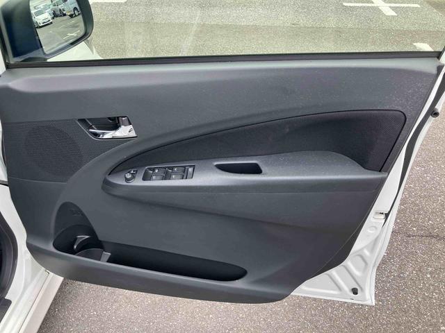 ムーヴカスタム　Ｘ　ＶＳスマートセレクションＳＡ衝突被害軽減ブレーキ　横滑り防止装置　空転防止装置　オートライト　ＬＥＤヘッドライト　トップシェイドガラス　アイドリングストップ　ＣＤチューナー　前席大型アームレスト付ベンチシート　アルミホイール（千葉県）の中古車