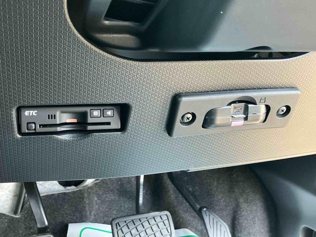 タントカスタムＲＳスタイルセレクションターボ　９型ナビ／ＢＴ／ＴＶ／ＤＩＳＣ／バックカメラ／ステアリングスイッチ　前後ドラレコ　ＥＴＣ　サイドガーニッシュ　両側パワスラ　ＬＥＤヘッド＆フォグ　シートヒーター　クルコン　衝突被害軽減ブレーキ（千葉県）の中古車