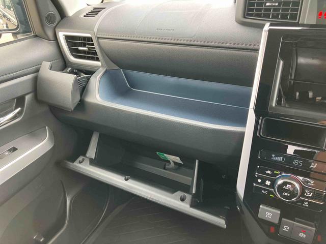 トールカスタムＧアダプティブクルーズコントロール　両側電動スライドドア　バックカメラ　アダプティブドライビングビーム　オートライト　ＬＥＤヘッドランプ＆フォグ　電動駐車ブレーキ　コーナーセンサー　革巻ステア＆シフト（千葉県）の中古車