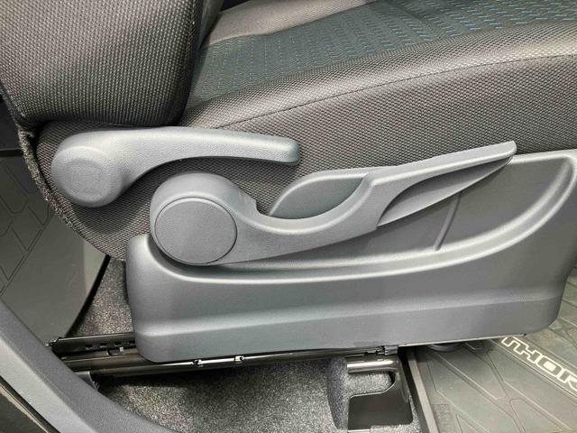 トールカスタムＧアダプティブクルーズコントロール　両側電動スライドドア　バックカメラ　アダプティブドライビングビーム　オートライト　ＬＥＤヘッドランプ＆フォグ　電動駐車ブレーキ　コーナーセンサー　革巻ステア＆シフト（千葉県）の中古車