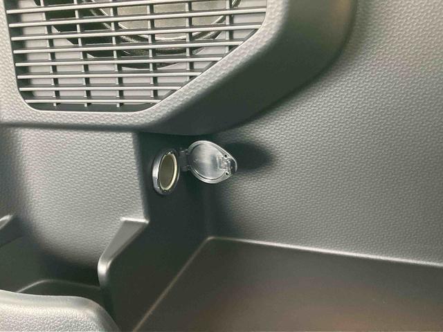 トールカスタムＧアダプティブクルーズコントロール　両側電動スライドドア　バックカメラ　アダプティブドライビングビーム　オートライト　ＬＥＤヘッドランプ＆フォグ　電動駐車ブレーキ　コーナーセンサー　革巻ステア＆シフト（千葉県）の中古車