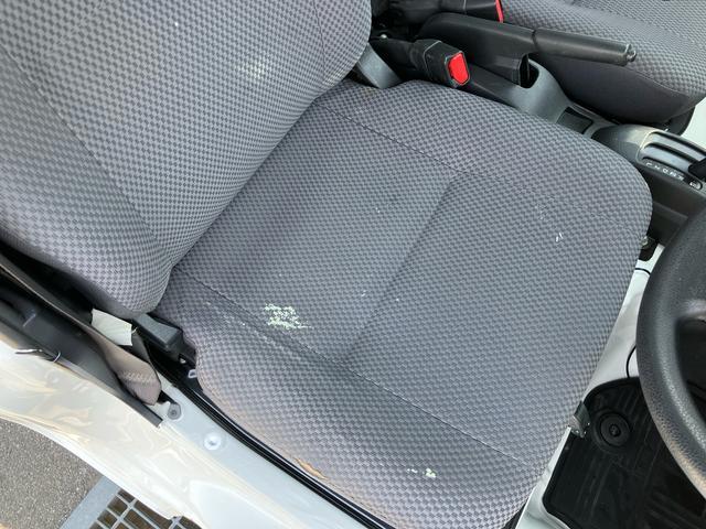ハイゼットトラックジャンボＳＡIIIｔ４ＷＤ　ナビ・ＴＶ・ＢＴ・ＤＶＤ・ＵＳＢ　Ｂカメラ　ドラレコ　衝突被害軽減ブレーキ　ＬＥＤヘッドランプ　　トップシェイドガラス　サイドレバー式駐車ブレーキ　スモークガラス　パワーウィンドウ　社外アルミ（千葉県）の中古車