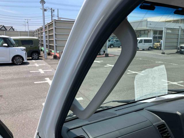 ハイゼットトラックジャンボＳＡIIIｔ４ＷＤ　ナビ・ＴＶ・ＢＴ・ＤＶＤ・ＵＳＢ　Ｂカメラ　ドラレコ　衝突被害軽減ブレーキ　ＬＥＤヘッドランプ　　トップシェイドガラス　サイドレバー式駐車ブレーキ　スモークガラス　パワーウィンドウ　社外アルミ（千葉県）の中古車