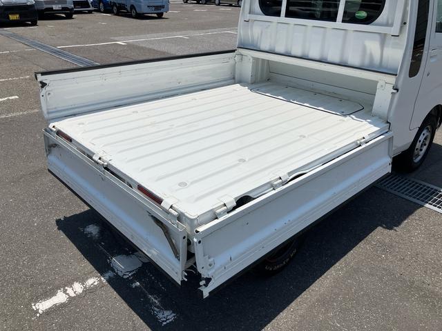 ハイゼットトラックジャンボＳＡIIIｔ４ＷＤ　ナビ・ＴＶ・ＢＴ・ＤＶＤ・ＵＳＢ　Ｂカメラ　ドラレコ　衝突被害軽減ブレーキ　ＬＥＤヘッドランプ　　トップシェイドガラス　サイドレバー式駐車ブレーキ　スモークガラス　パワーウィンドウ　社外アルミ（千葉県）の中古車
