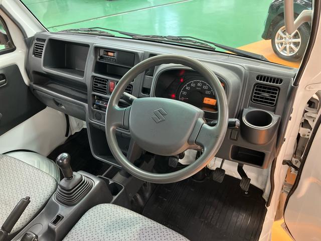 キャリイトラックＫＣエアコン・パワステ農繁仕様　４ＷＤ５速マニュアル　副変速機　デフロック　荷台ライト　テールゲートチェーン　スピーカー一体型ＡＭ／ＦＭラジオ　エアコン　パワーステアリング（千葉県）の中古車