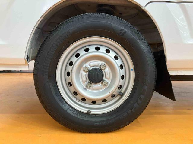 キャリイトラックＫＣエアコン・パワステ農繁仕様　４ＷＤ５速マニュアル　副変速機　デフロック　荷台ライト　テールゲートチェーン　スピーカー一体型ＡＭ／ＦＭラジオ　エアコン　パワーステアリング（千葉県）の中古車