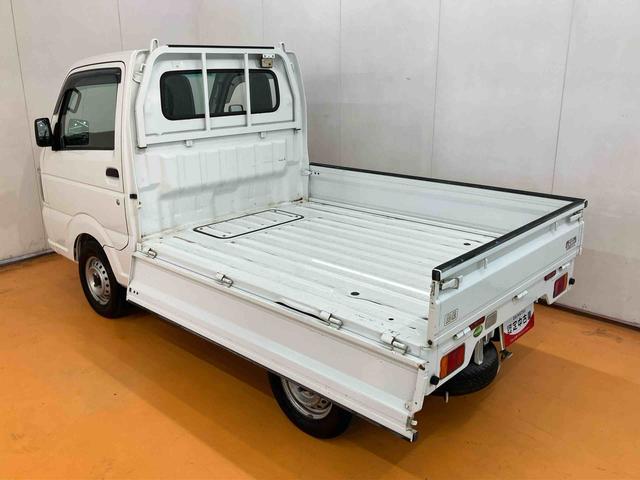 キャリイトラックＫＣエアコン・パワステ農繁仕様　４ＷＤ５速マニュアル　副変速機　デフロック　荷台ライト　テールゲートチェーン　スピーカー一体型ＡＭ／ＦＭラジオ　エアコン　パワーステアリング（千葉県）の中古車