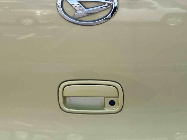 タントエグゼＸナビ　ワンセグ・ＣＤ・ラジオ　ＥＴＣ　トップシェイドガラス　オートエアコン　電動格納ドアミラー　スモークガラス　盗難防止アラーム　キーフリーシステム　リヤワイパー　社外アルミホイール（千葉県）の中古車