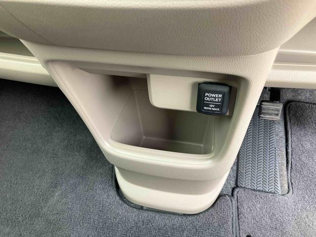 Ｎ−ＯＮＥＧツートンカラー　ナビ／ＣＤ　プッシュボタンスターター　イモビライザー　電動格納ドアミラー　オートエアコン　チップアップシート　横滑り防止装置（千葉県）の中古車