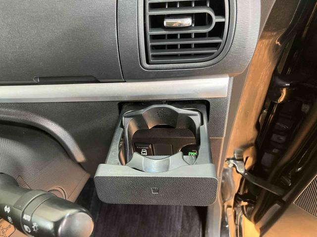 タントカスタムＸ　トップエディションＳＡバックカメラ連動フルセグナビ　ブルートゥース対応　ＵＳＢ接続　ＡＵＸ接続　ミラクルオープンドア　左側電動スライドドア　プッシュエンジンスタート　キーフリーシステム　バニティーミラー付き左右サンバイザー（千葉県）の中古車