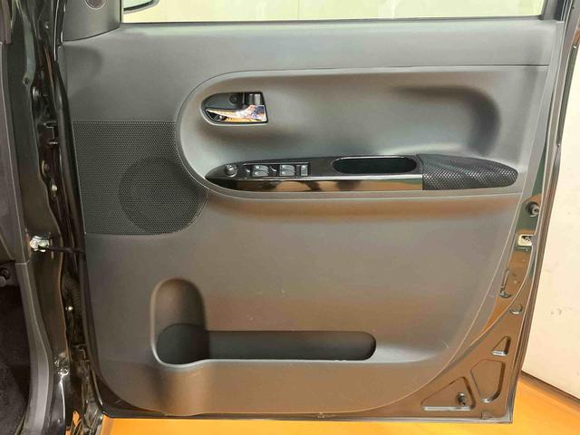タントカスタムＸ　トップエディションＳＡバックカメラ連動フルセグナビ　ブルートゥース対応　ＵＳＢ接続　ＡＵＸ接続　ミラクルオープンドア　左側電動スライドドア　プッシュエンジンスタート　キーフリーシステム　バニティーミラー付き左右サンバイザー（千葉県）の中古車