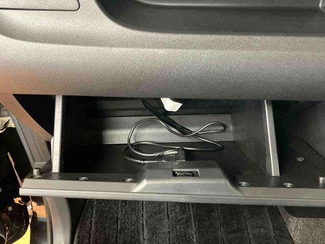 タントカスタムＸ　トップエディションＳＡバックカメラ連動フルセグナビ　ブルートゥース対応　ＵＳＢ接続　ＡＵＸ接続　ミラクルオープンドア　左側電動スライドドア　プッシュエンジンスタート　キーフリーシステム　バニティーミラー付き左右サンバイザー（千葉県）の中古車