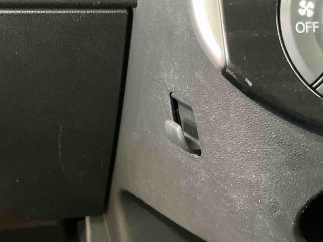 タントカスタムＸ　トップエディションＳＡバックカメラ連動フルセグナビ　ブルートゥース対応　ＵＳＢ接続　ＡＵＸ接続　ミラクルオープンドア　左側電動スライドドア　プッシュエンジンスタート　キーフリーシステム　バニティーミラー付き左右サンバイザー（千葉県）の中古車