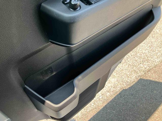 ハイゼットカーゴクルーズ９型ＤＰオーディオ・ＴＶ・ＵＳＢ・ＢＴ　衝突被害軽減ブレーキ　ＬＥＤヘッドライト＆フォグ　オートライト　オーバーヘッドシェルフ　ＬＥＤヘッドライト＆フォグ　オートハイビーム　オーバーヘッドシェルフ（千葉県）の中古車