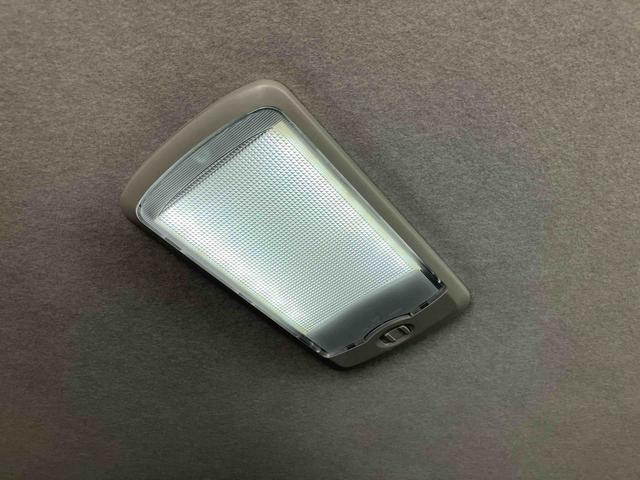 ハイゼットカーゴクルーズ９型ＤＰオーディオ・ＴＶ・ＵＳＢ・ＢＴ　衝突被害軽減ブレーキ　ＬＥＤヘッドライト＆フォグ　オートライト　オーバーヘッドシェルフ　ＬＥＤヘッドライト＆フォグ　オートハイビーム　オーバーヘッドシェルフ（千葉県）の中古車