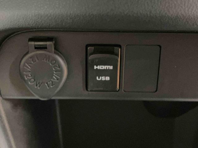 ムーヴキャンバスＧメイクアップリミテッド　ＳＡIIIパノラマカメラ連動８インチフルセグナビ　ＵＳＢ接続　ブルートゥース対応　フロント．リヤドライブレコーダー連動　ＨＤＭＩ接続　置きラクボックス　助手席シートアンダートレイ　プッシュエンジンスタート（千葉県）の中古車