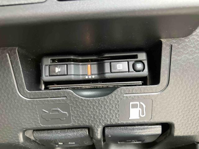 トールカスタムＧ９型ナビ・ＴＶ・ＤＶＤ・ＵＳＢ・ＢＴ　全周囲カメラ　ドラレコ　ＥＴＣ　クルーズコントロール　両側電動スライド　ＬＥＤヘッドランプ＆フォグ　オートライト＆オートハイビーム　コーナーセンサー　革巻ステア（千葉県）の中古車