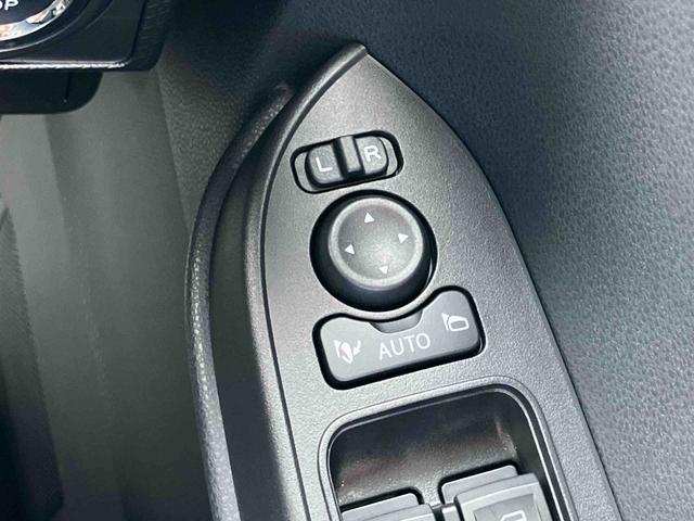 タントカスタムＲＳターボエンジン　１５インチアルミ　バックカメラ　両側電動スライドドア　シートヒーター　電動駐車ブレーキ　ＬＥＤライト＆フォグ　上下２段調節式デッキボード　コーナーセンサー　衝突被害軽減ブレーキ（千葉県）の中古車