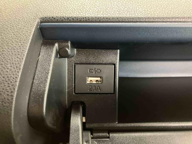 タントカスタムＲＳ両側電動スライドドア　ホールドモード付電動パーキングブレーキ　前後コーナーセンサー　前席シートヒーター　オートライト　オートハイビーム　プッシュエンジンスタート　キーフリーシステム（千葉県）の中古車