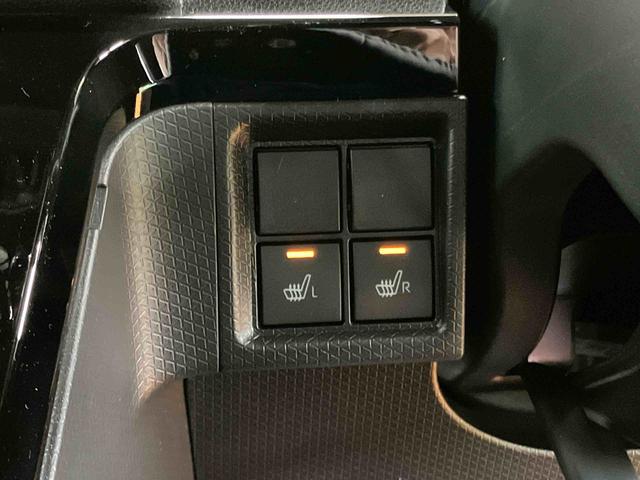タントカスタムＲＳ両側電動スライドドア　ホールドモード付電動パーキングブレーキ　前後コーナーセンサー　前席シートヒーター　オートライト　オートハイビーム　プッシュエンジンスタート　キーフリーシステム（千葉県）の中古車