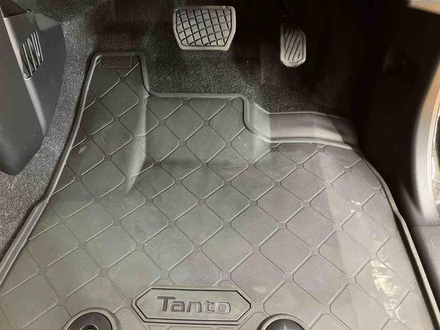 タントカスタムＲＳ両側電動スライドドア　ホールドモード付電動パーキングブレーキ　前後コーナーセンサー　前席シートヒーター　オートライト　オートハイビーム　プッシュエンジンスタート　キーフリーシステム（千葉県）の中古車