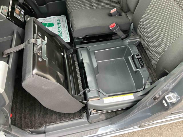 ピクシスメガＬ　ＳＡIIナビ／ＢＴ／ＴＶ／ＣＤ　ＥＴＣ　両側電動スライドドア　１４インチアルミホイール　ハロゲンフォグランプ　プッシュボタンスターター　オート格納ドアミラー　オートエアコン　衝突被害軽減ブレーキ（千葉県）の中古車