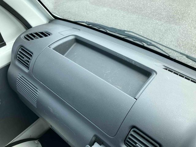 ハイゼットトラック農用スペシャル４ＷＤ　５速マニュアル　荷台三方開　荷台作業灯　４枚リーフスプリング　リヤデフロック　ＣＤチューナー・ＡＭ／ＦＭラジオ　エアコン　パワーステアリング　サイドレバー式駐車ブレーキ　ハロゲンヘッドランプ（千葉県）の中古車