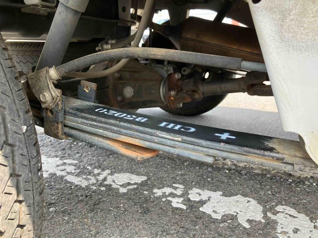 ハイゼットトラック農用スペシャル４ＷＤ　５速マニュアル　荷台三方開　荷台作業灯　４枚リーフスプリング　リヤデフロック　ＣＤチューナー・ＡＭ／ＦＭラジオ　エアコン　パワーステアリング　サイドレバー式駐車ブレーキ　ハロゲンヘッドランプ（千葉県）の中古車