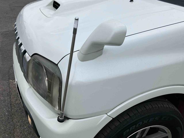 ジムニークロスアドベンチャーＸＣターボ　４ＷＤ　５速マニュアル　ナビ・ワンセグ・ＤＶＤ・ＵＳＢ　ＥＴＣ　運転席シートヒーター　スモークガラス　革巻ステアリング　電動格納ミラー　ハロゲンヘッドランプ＆フォグ　Ｒワイパー　アルミホイール（千葉県）の中古車