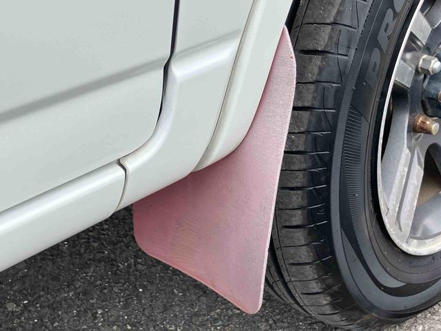 ジムニークロスアドベンチャーＸＣターボ　４ＷＤ　５速マニュアル　ナビ・ワンセグ・ＤＶＤ・ＵＳＢ　ＥＴＣ　運転席シートヒーター　スモークガラス　革巻ステアリング　電動格納ミラー　ハロゲンヘッドランプ＆フォグ　Ｒワイパー　アルミホイール（千葉県）の中古車