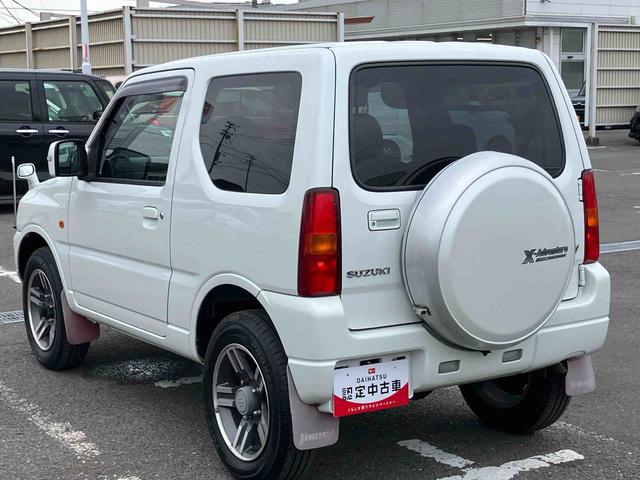 ジムニークロスアドベンチャーＸＣターボ　４ＷＤ　５速マニュアル　ナビ・ワンセグ・ＤＶＤ・ＵＳＢ　ＥＴＣ　運転席シートヒーター　スモークガラス　革巻ステアリング　電動格納ミラー　ハロゲンヘッドランプ＆フォグ　Ｒワイパー　アルミホイール（千葉県）の中古車