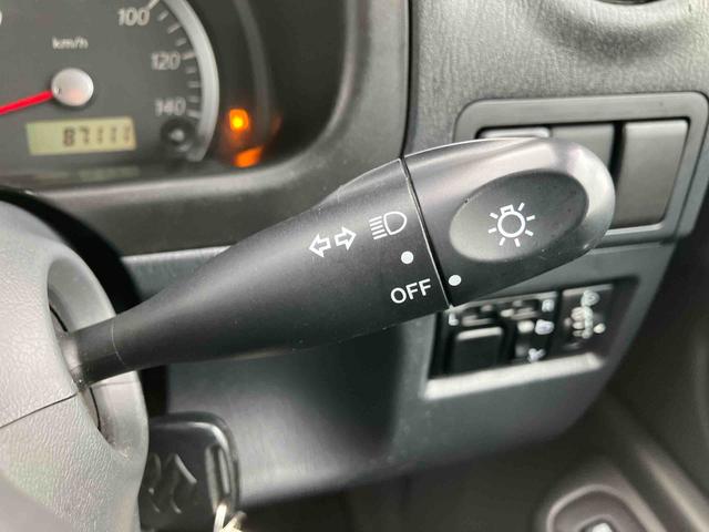 ジムニークロスアドベンチャーＸＣターボ　４ＷＤ　５速マニュアル　ナビ・ワンセグ・ＤＶＤ・ＵＳＢ　ＥＴＣ　運転席シートヒーター　スモークガラス　革巻ステアリング　電動格納ミラー　ハロゲンヘッドランプ＆フォグ　Ｒワイパー　アルミホイール（千葉県）の中古車