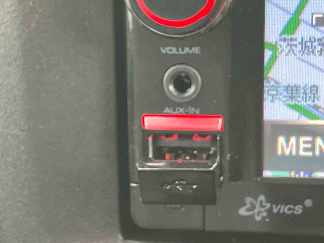 ジムニークロスアドベンチャーＸＣターボ　４ＷＤ　５速マニュアル　ナビ・ワンセグ・ＤＶＤ・ＵＳＢ　ＥＴＣ　運転席シートヒーター　スモークガラス　革巻ステアリング　電動格納ミラー　ハロゲンヘッドランプ＆フォグ　Ｒワイパー　アルミホイール（千葉県）の中古車