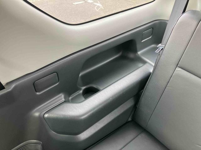 ジムニークロスアドベンチャーＸＣターボ　４ＷＤ　５速マニュアル　ナビ・ワンセグ・ＤＶＤ・ＵＳＢ　ＥＴＣ　運転席シートヒーター　スモークガラス　革巻ステアリング　電動格納ミラー　ハロゲンヘッドランプ＆フォグ　Ｒワイパー　アルミホイール（千葉県）の中古車