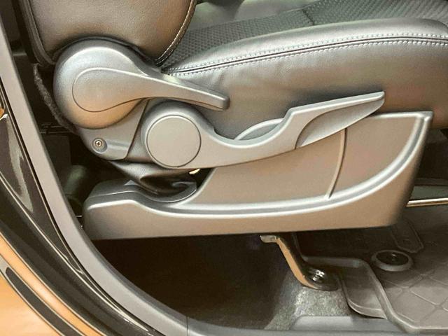 タントカスタムＲＳ両側電動スライドドア　ミラクルオープンドア　ホールドモード付電動パーキングブレーキ　前席シートヒーター　プッシュエンジンスタート　キーフリーシステム　チルトステアリング　運転席シートリフター（千葉県）の中古車
