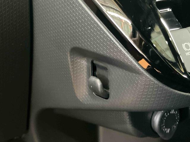 タントカスタムＲＳ両側電動スライドドア　ミラクルオープンドア　ホールドモード付電動パーキングブレーキ　前席シートヒーター　プッシュエンジンスタート　キーフリーシステム　チルトステアリング　運転席シートリフター（千葉県）の中古車
